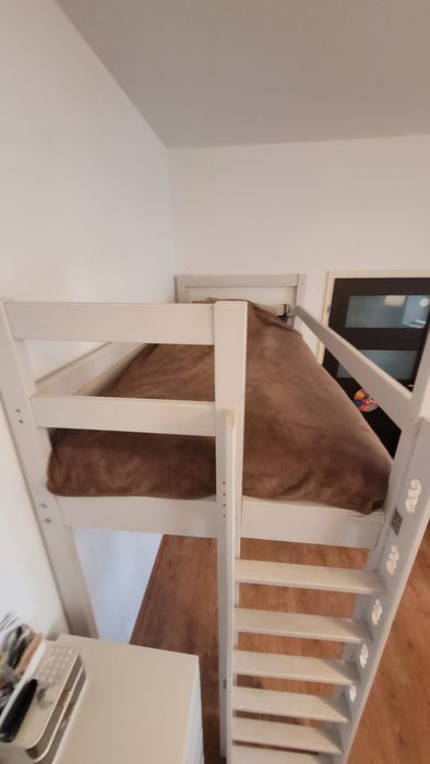 Łóżko drewniane antresola / 110x218x210