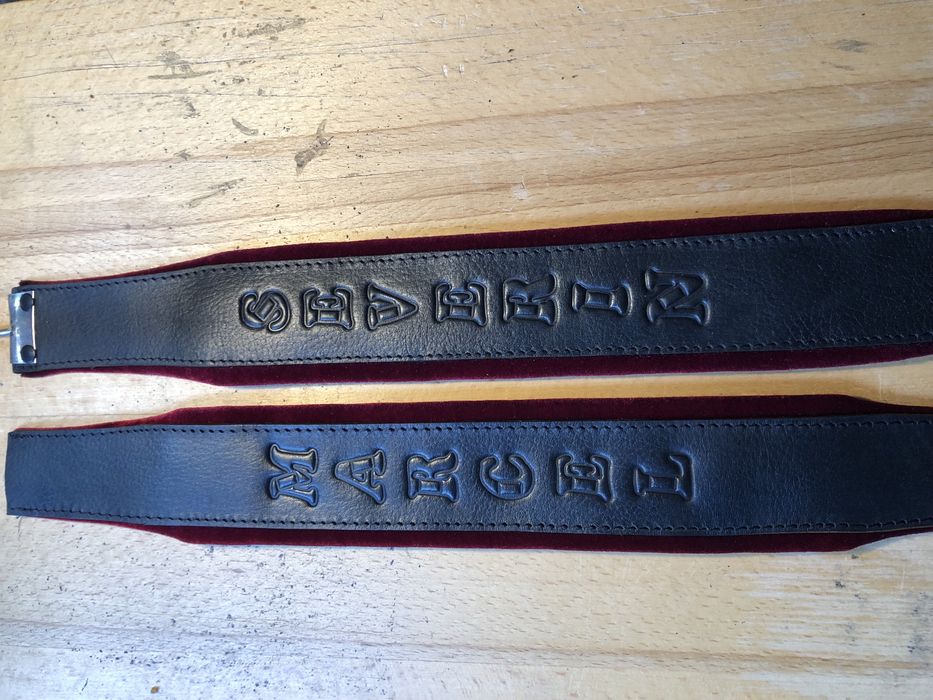 Ремені на баян акордеон з тисненням