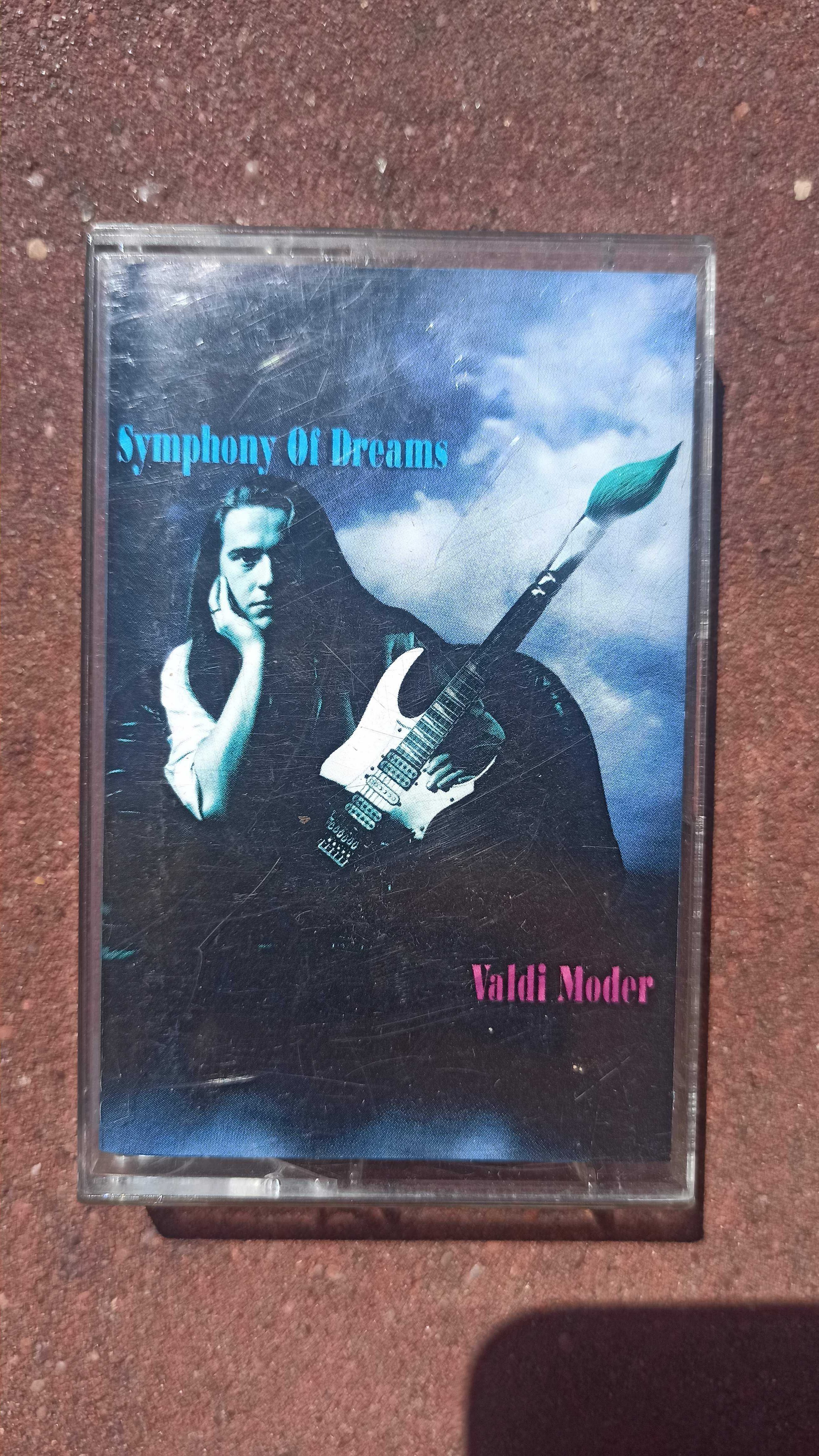 Kaseta Valdi Moder - Symphony Of Dreams