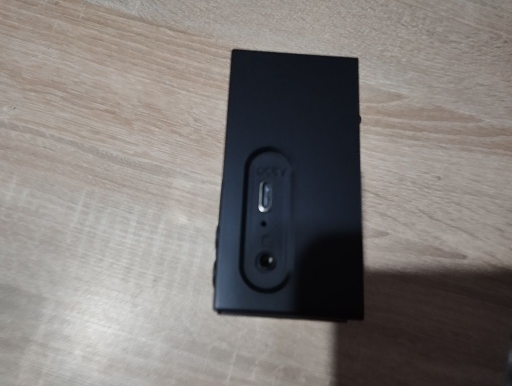 Przenośne radio cyfrowe FM z Bluetooth