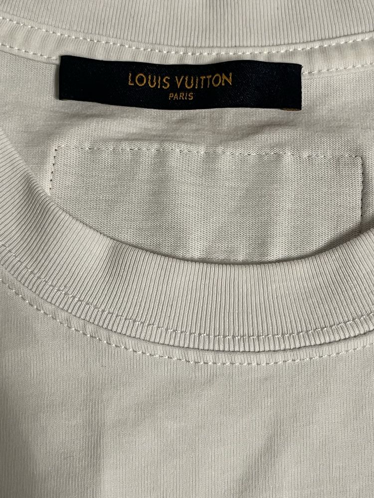 Футболка louis vuitton