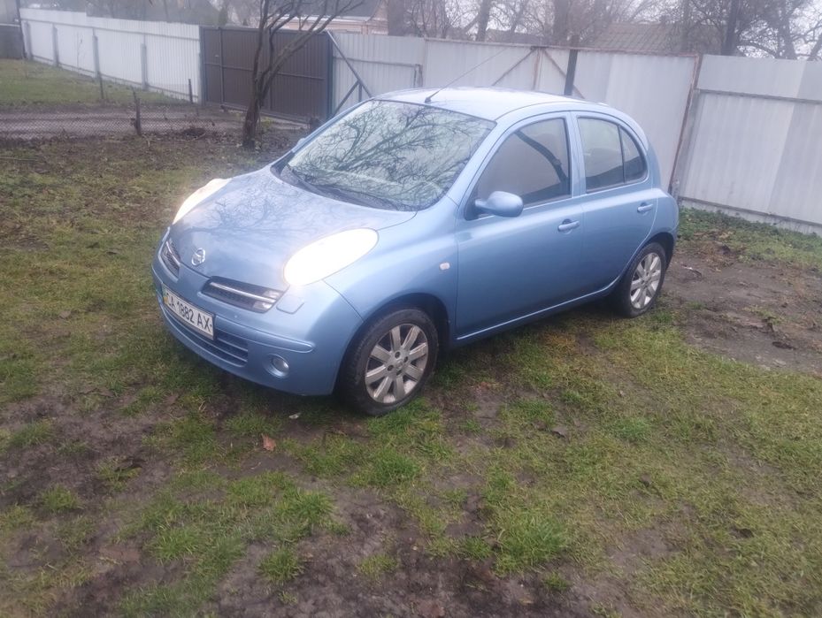 Нісан мікра 2007 року