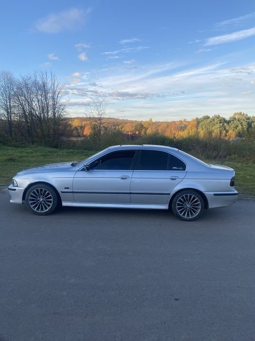 Продам BMW E39 520i (2700$ + ТОРГ)
