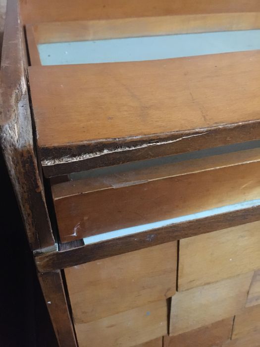 Стіл тумба з ячейками, шухлядами