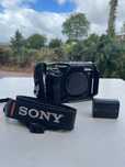 SONY A7IV (com cage small rig)