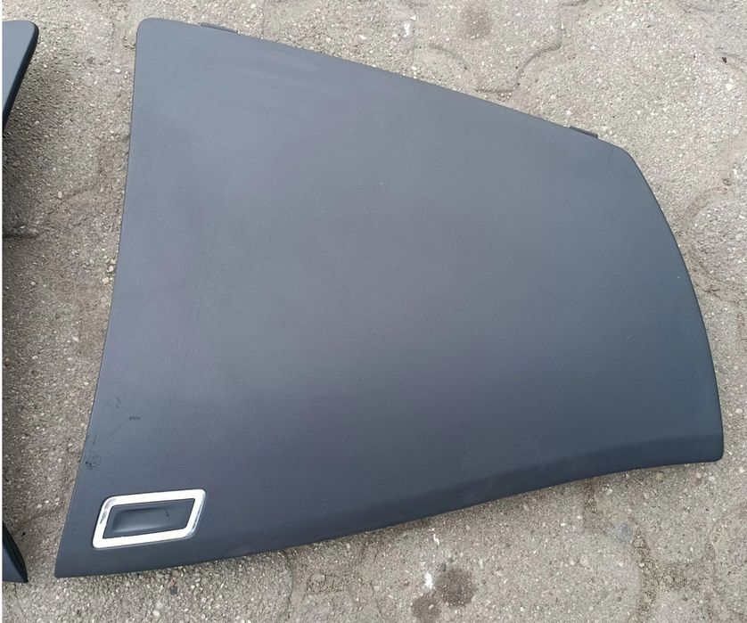 C4 Picasso schowek deski górny PRAWY stan bdb C4 Grand Picasso Citroen