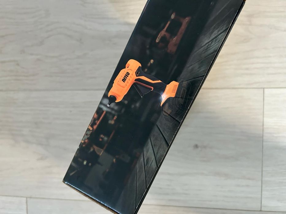 Pistolet do kleju akumulatorowy Niteo Nowy