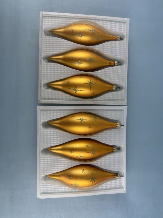 Złote sople z gwiazdkami ozdoby choinkowe świąteczne