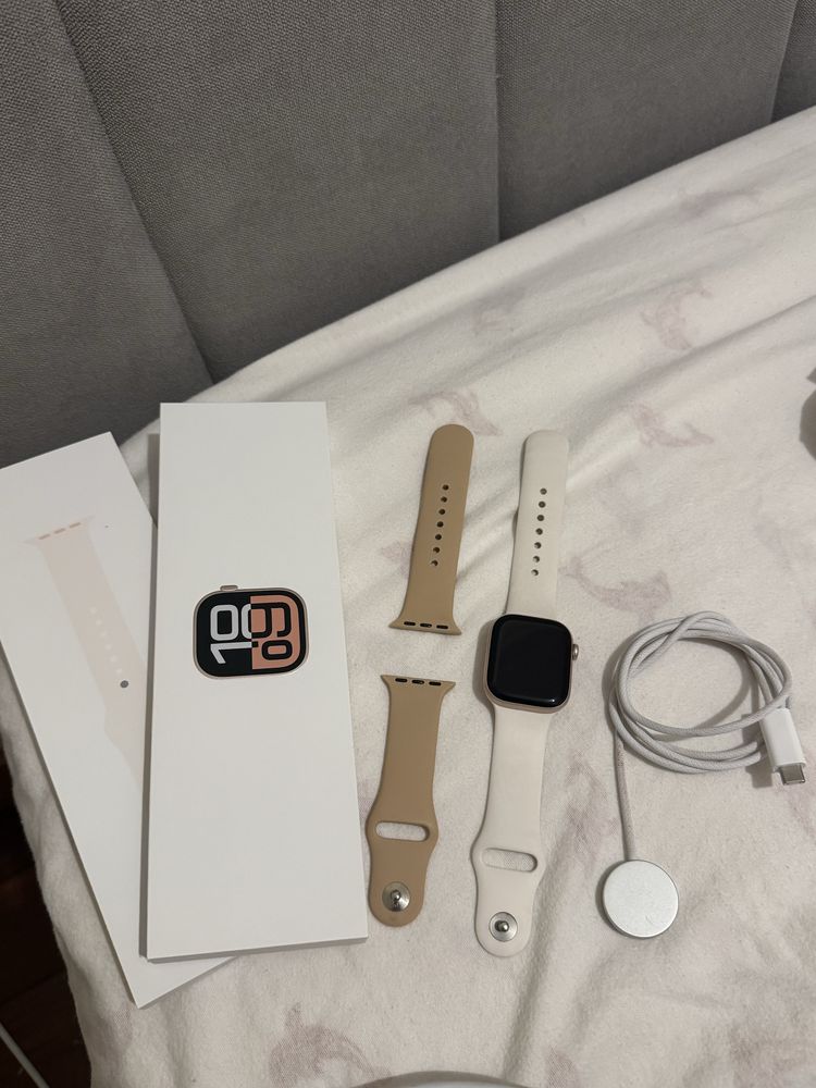 Apple watch series 10 42mm rose gold