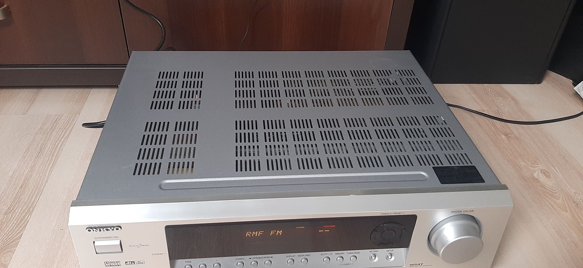 Onkyo Amplituner Kino Domowe/Stereo HT-R330