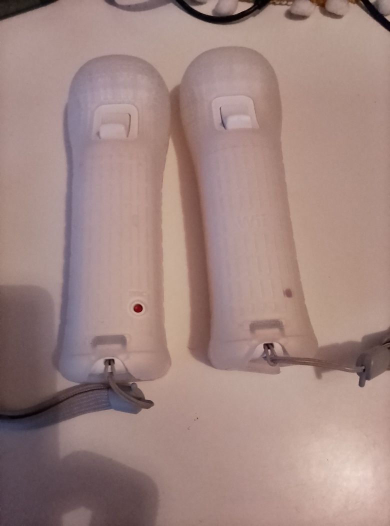 Oryginalny kontroler Nintendo Wii motion plus inside