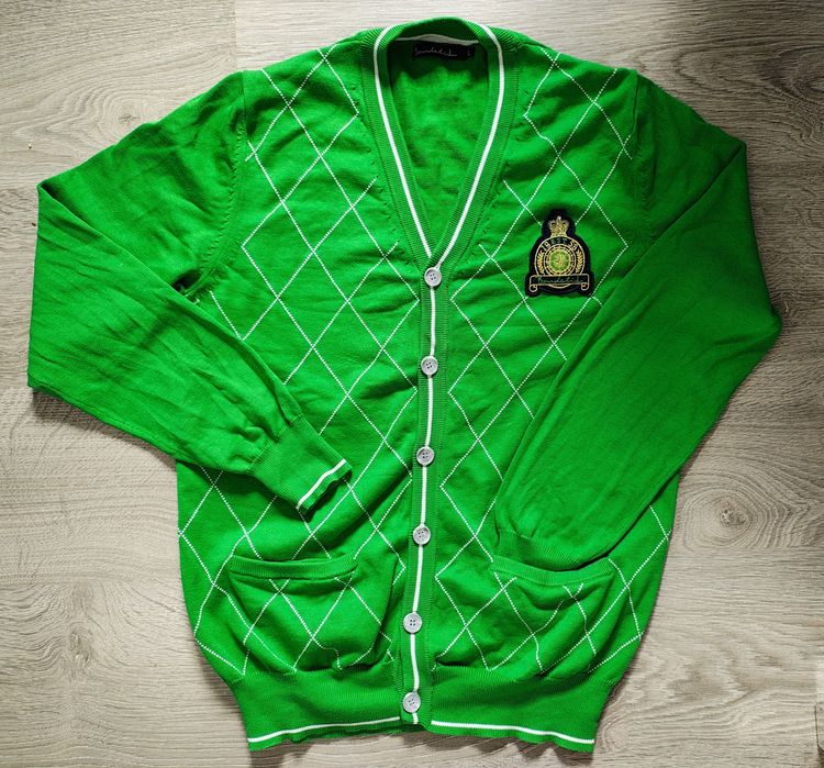 Kardigan styl uniwersytecki Bondelid