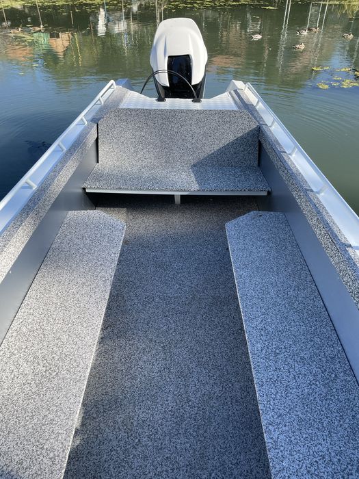 Катер Волга • 12 мест • Yamaha 150 л.с.