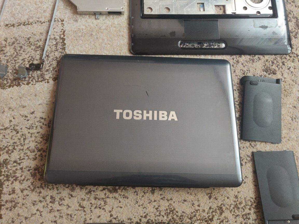 Toshiba a300, l300, części klapki, zawiasy, obudowy