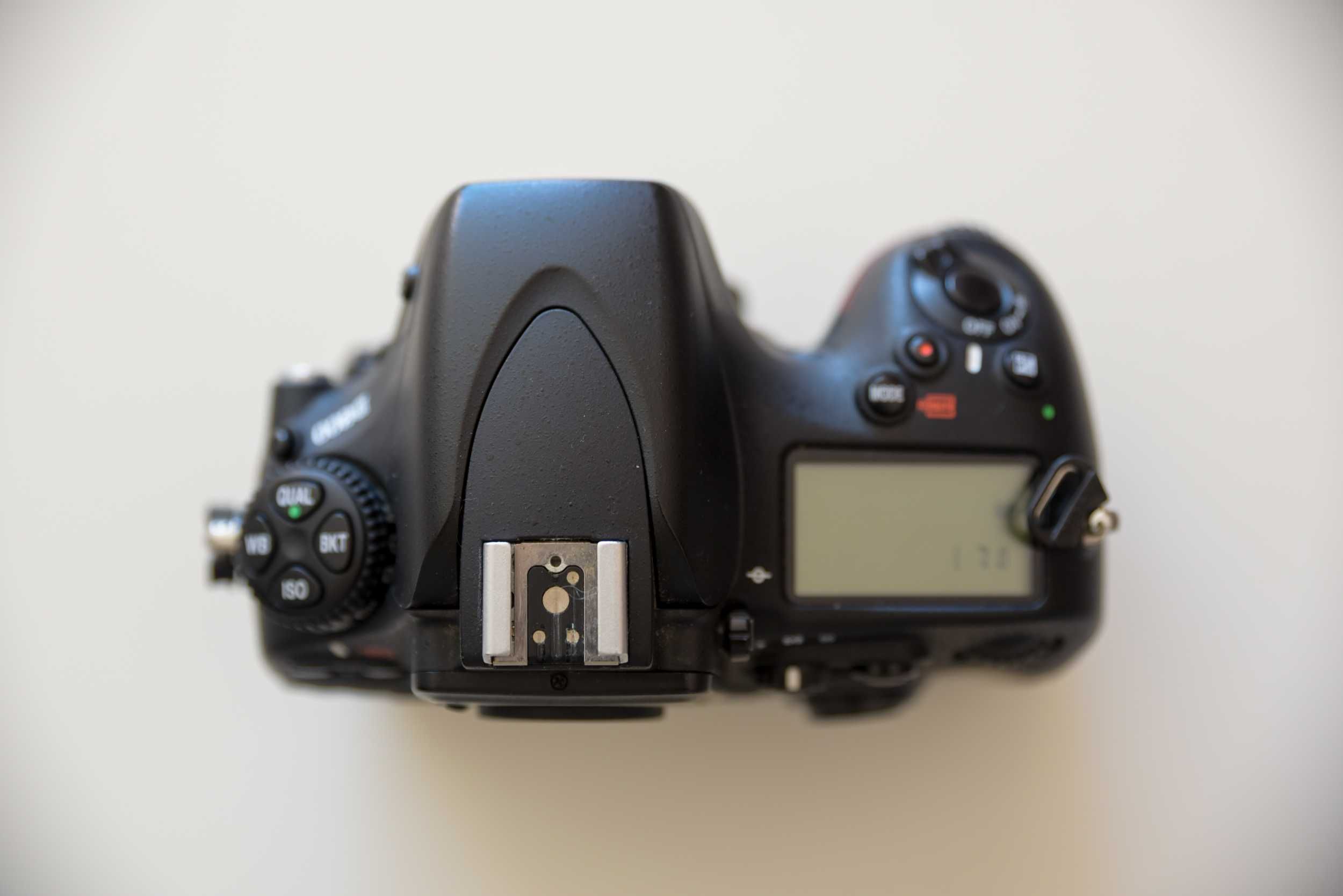 Nikon D800 Full Frame 36,3 megapixeis