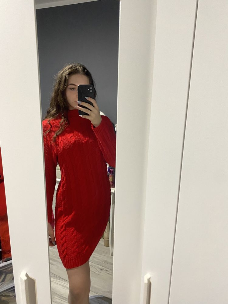 Sukienka damska sweterkowa