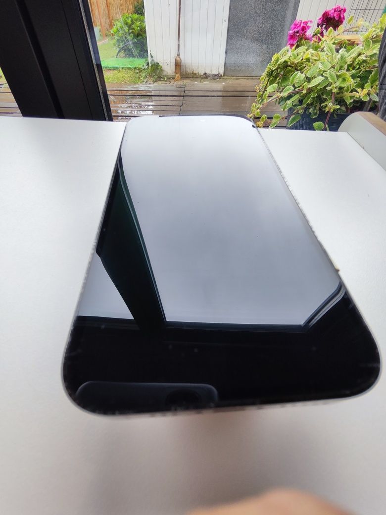 iPhone 14 PRO Stan Bardzo dobry Dużo Dodatków Gwarancja Rozruchowa
