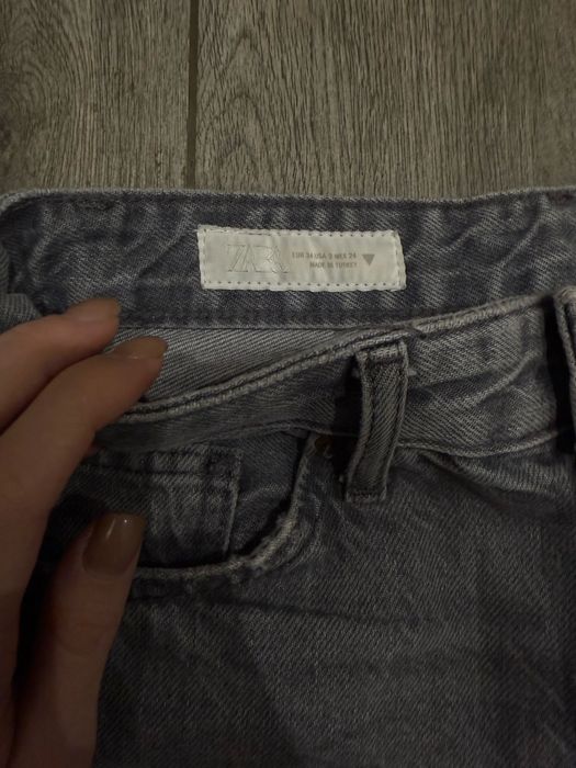 Джинси сірі zara