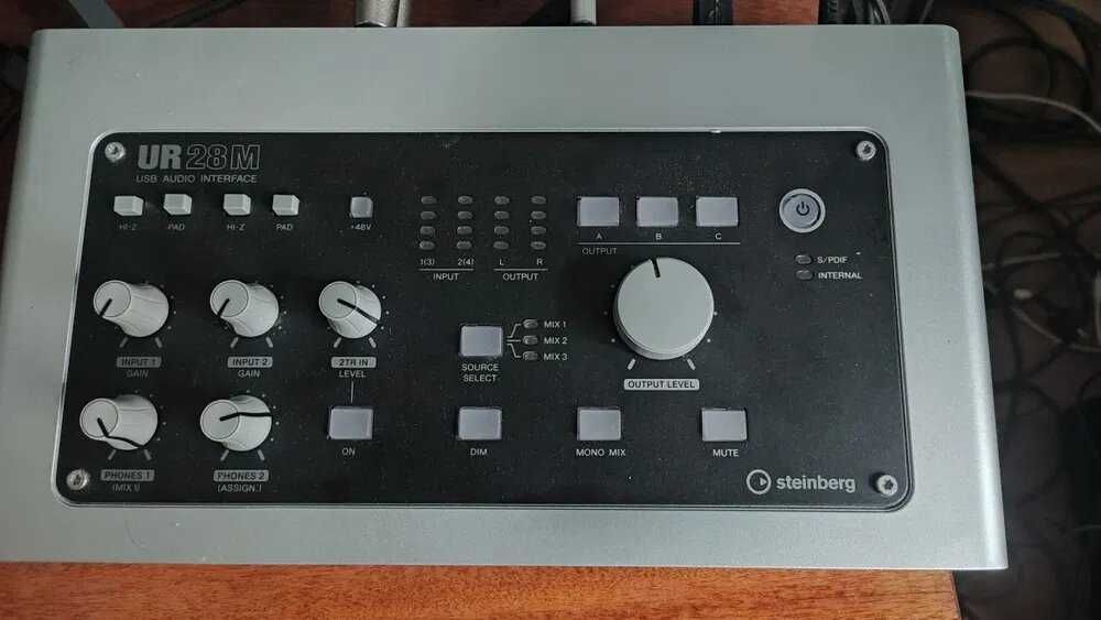Звуковая карта Steinberg UR28M
