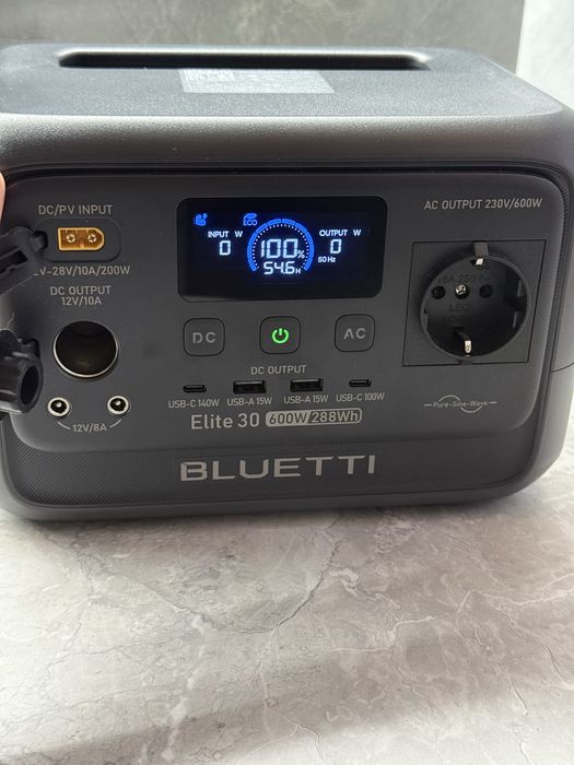 BLUETTI Elite 30 V2 зарядна станція