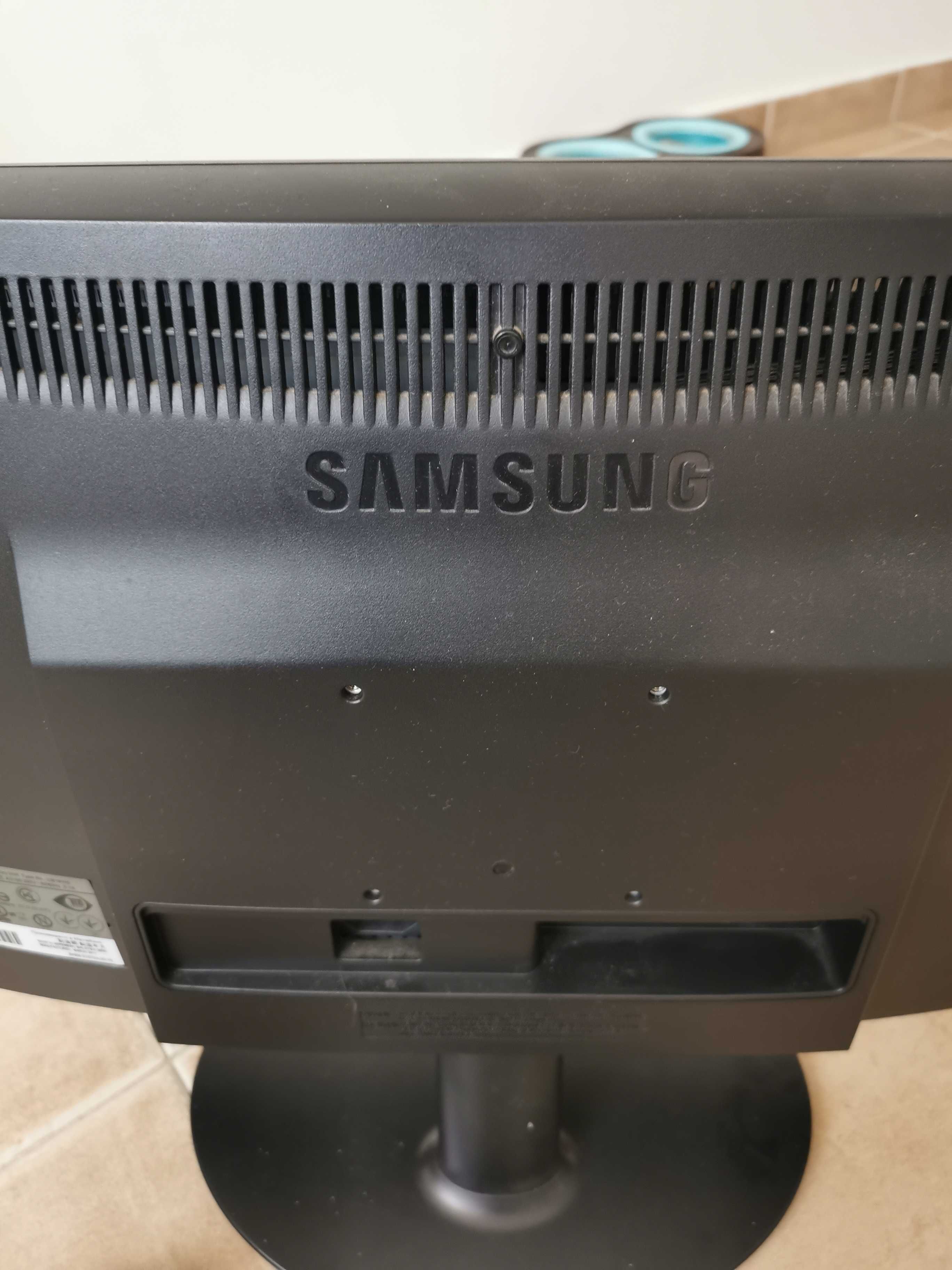 Monitor Samsung Novo