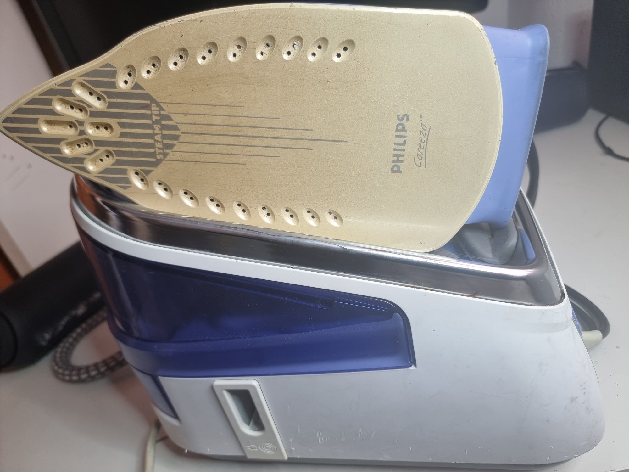 Ferro com Caldeira Philips GC 8220