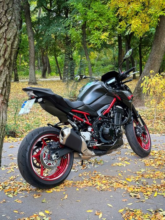 Продам Kawasaki z900 2022