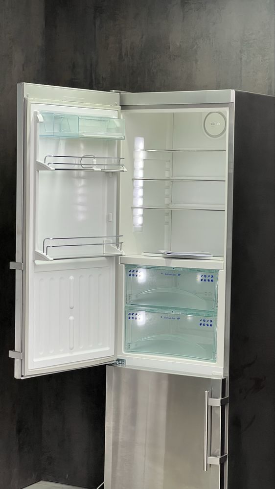 Холодильник Liebherr CBNes 3966 NoFrost BioFresh LED холодильник