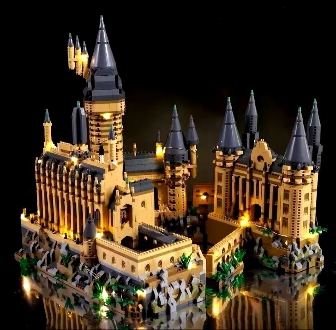Конструктор Замок Хогвартс Гаррі Поттер 6369 деталей lego лего
