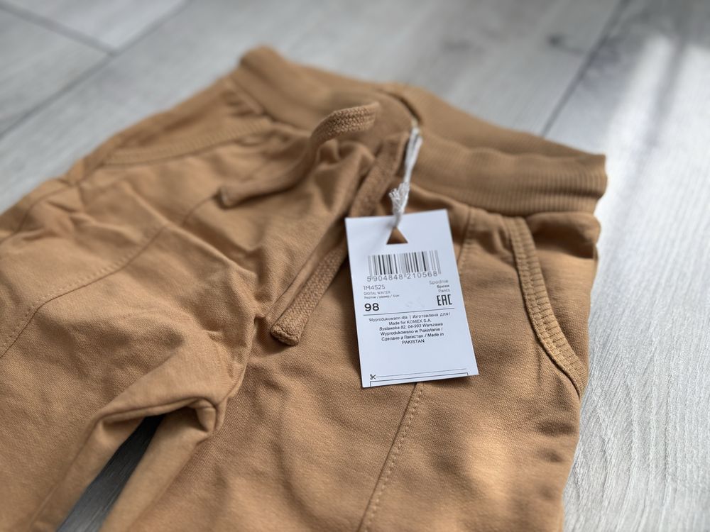 Nowe spodnie chłopięce 5.10.15 Kids r. 98 Dresowe spodnie dziecięce
