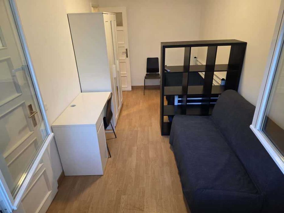 T1 com terraço privado — Roma-Areeiro, Lisboa