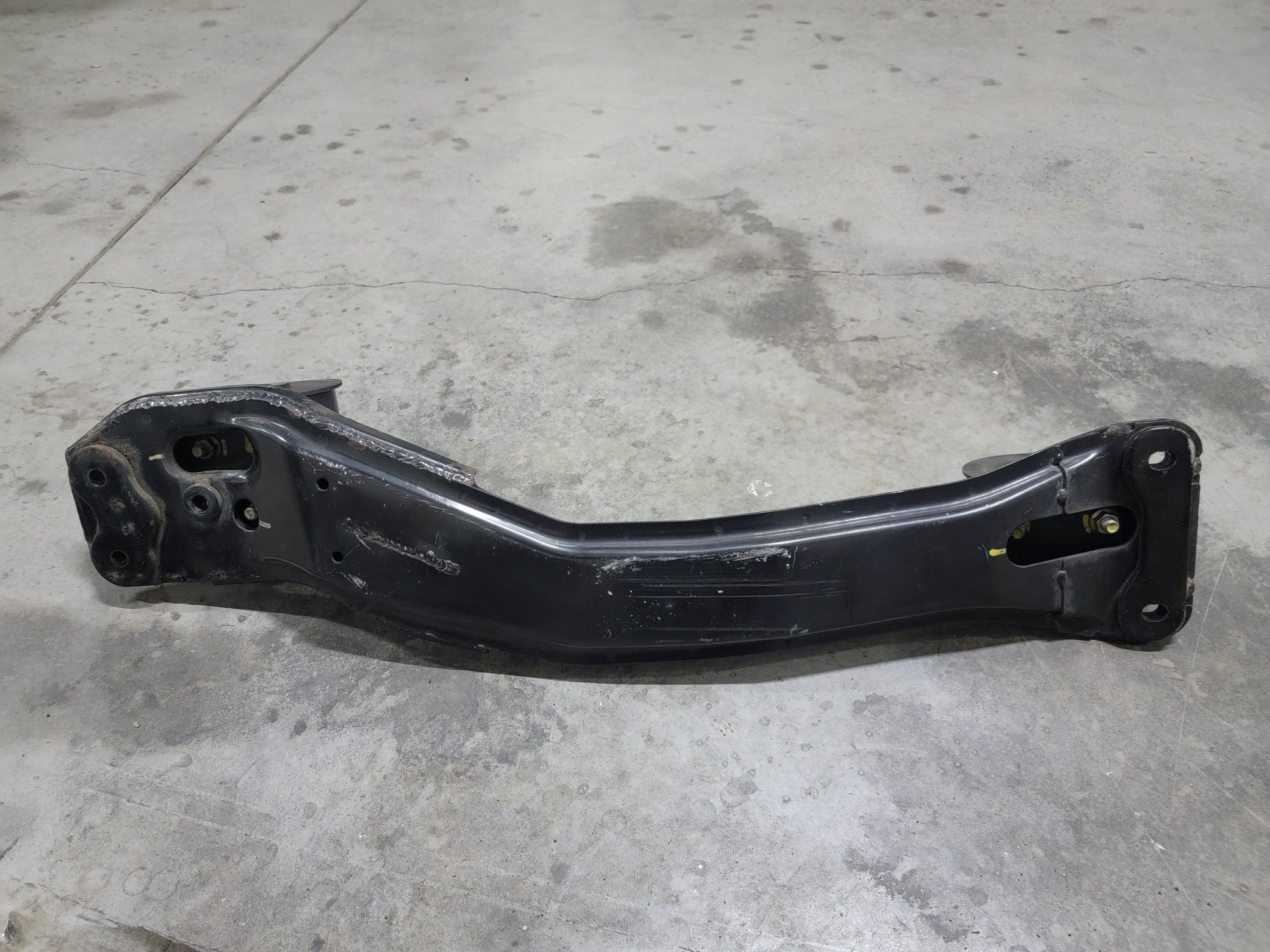 Додаткова балка передньої підвіски Suzuki SX4 2006-2012 1.6 dizeli