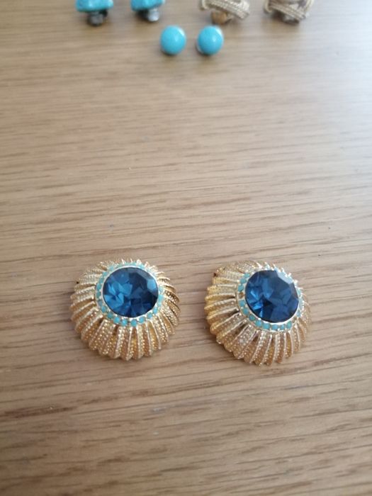 Brincos vintage (com mola)