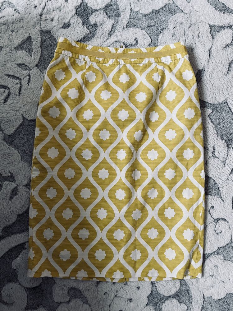 Piękna spódnica Boden w uroczy wzorek kwiaty r. S ołówkowa