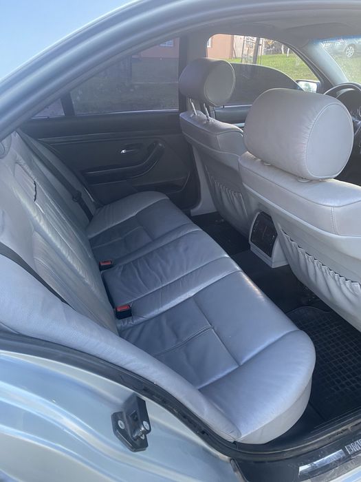 Продам BMW E39 520i (2700$ + ТОРГ)