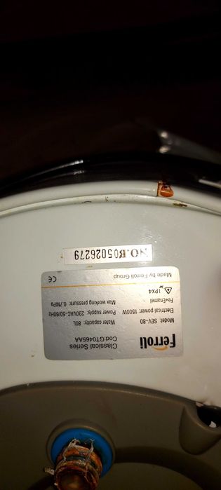 Bolier do podgrzewania wody Farelli 80l na prąd 1500w odbior osobisty