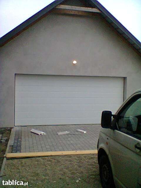 Brama garażowa segmentowa 400 x 240