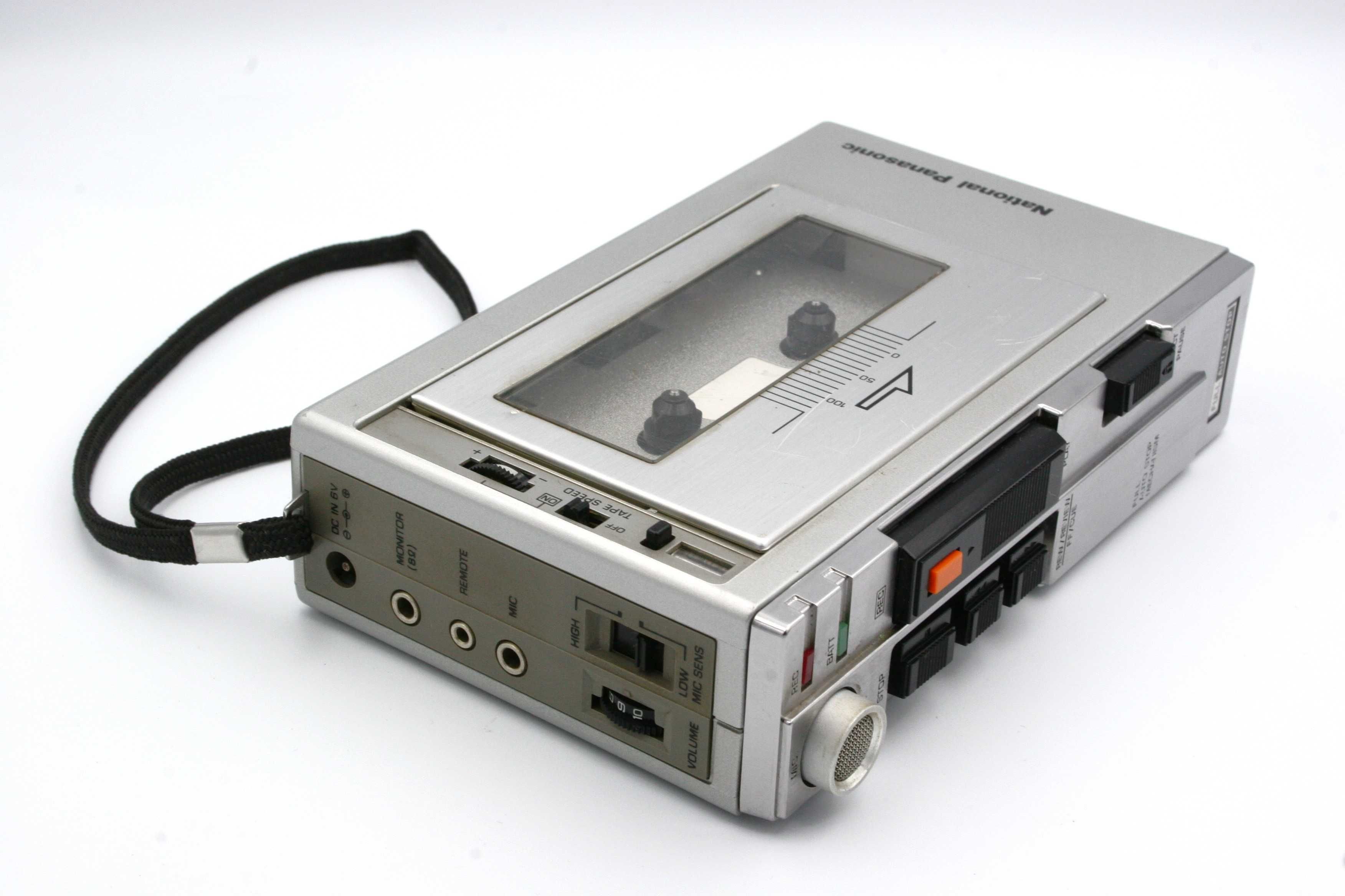 Magnetofon przenośny National Panasonic No. RQ-337