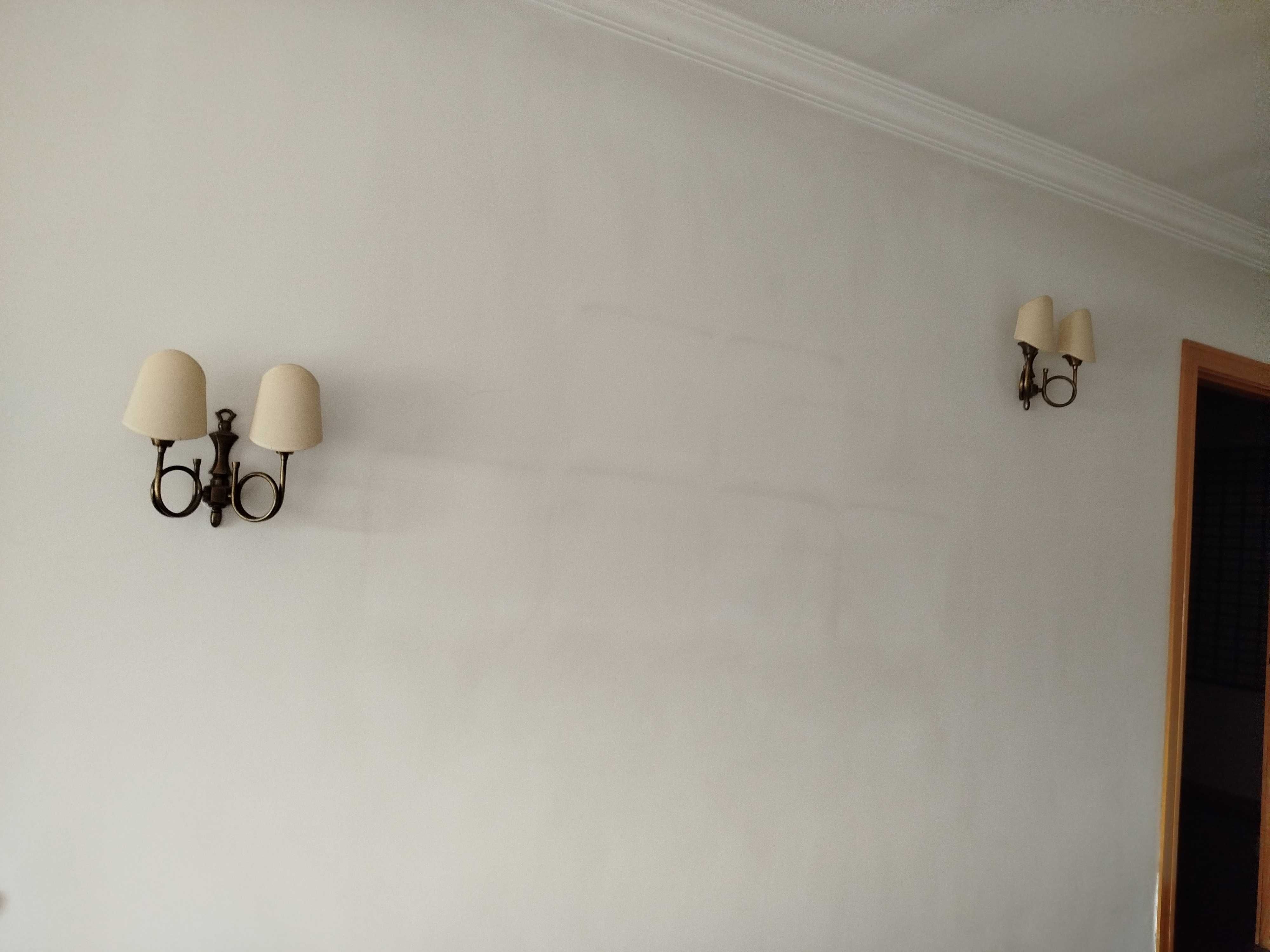 Candeeiro de parede 2 luzes em latão