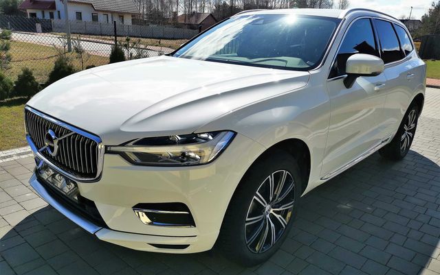 Volvo XC 60    Inscription   2019r