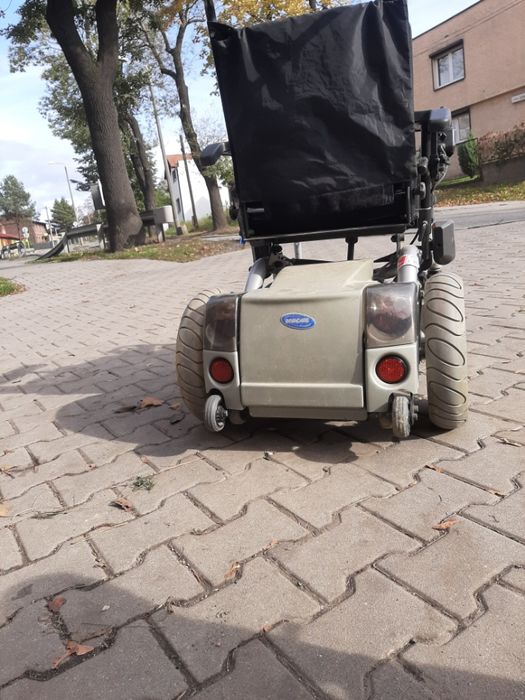 Storm Invacare 3 euro wózek inwalidzki elektryczny  -