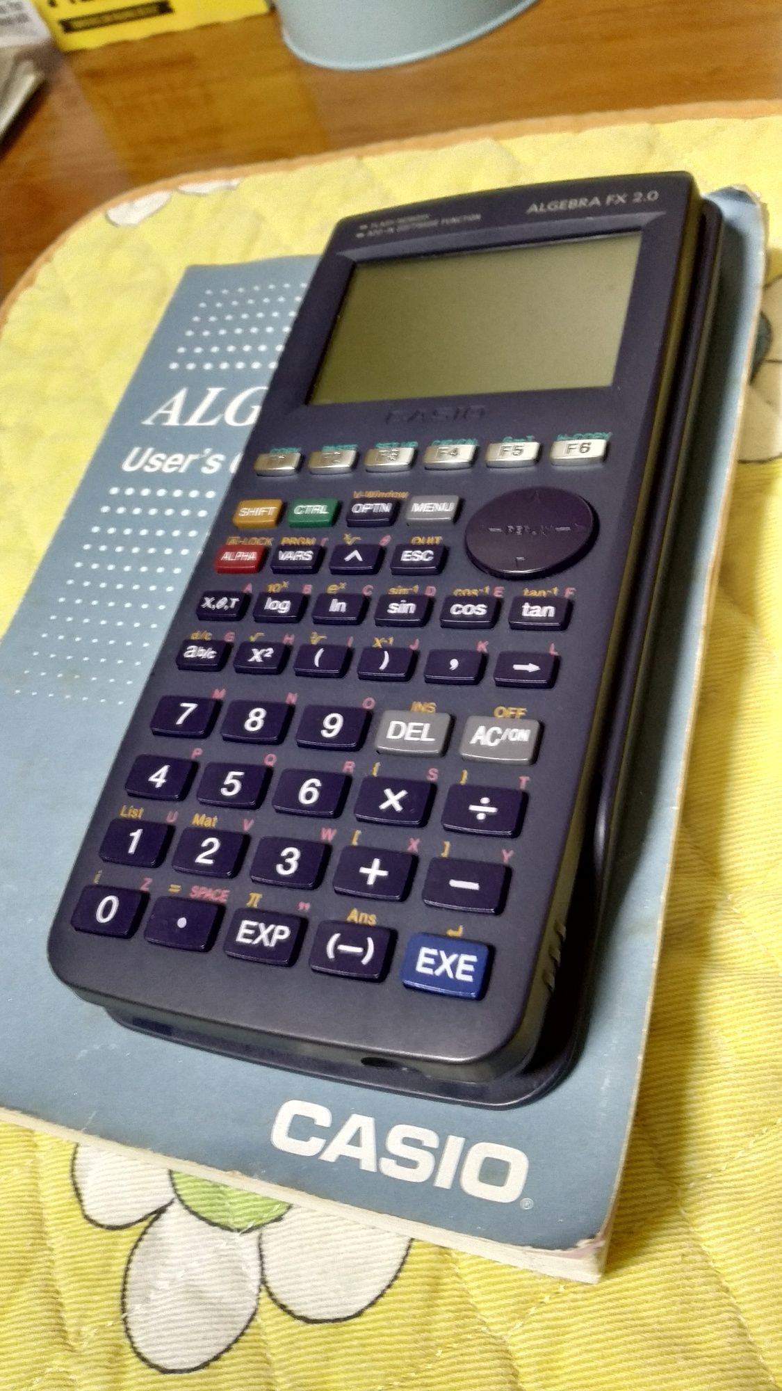 Calculadora Científica CASIO Álgebra FX 2.0