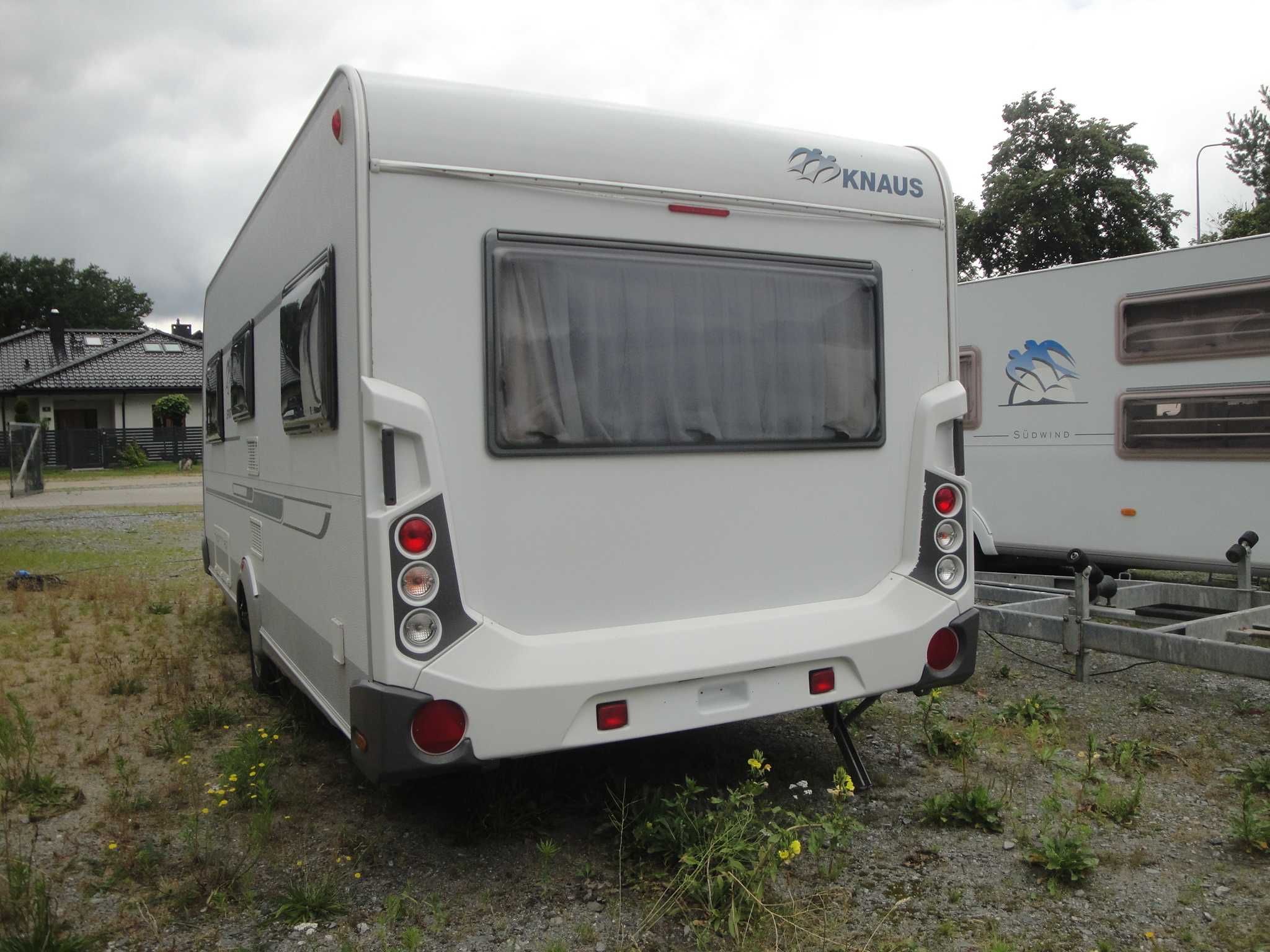 Knaus Sport 500 , łóżko francuskie  markiza+ściany ,mover, solar, wc