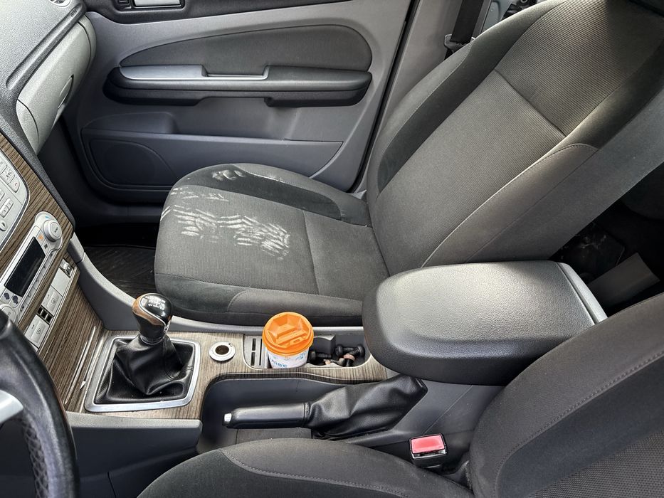 Форд Фокус 2 на запчастини Авторозборка