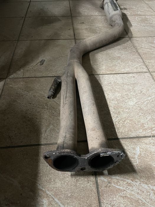 Продам выхлоп Lexus GS/IS jzs161 jzs160 is200
