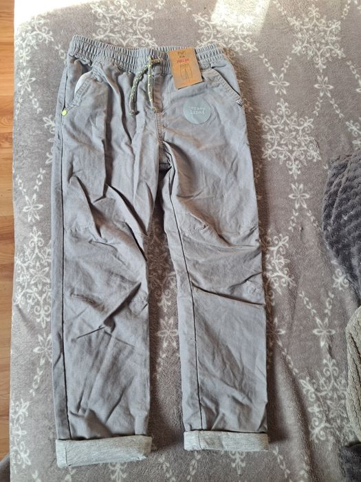 Spodnie chłopięce F&F r.122