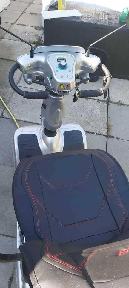 Wózek elektryczny dla seniora KARMA