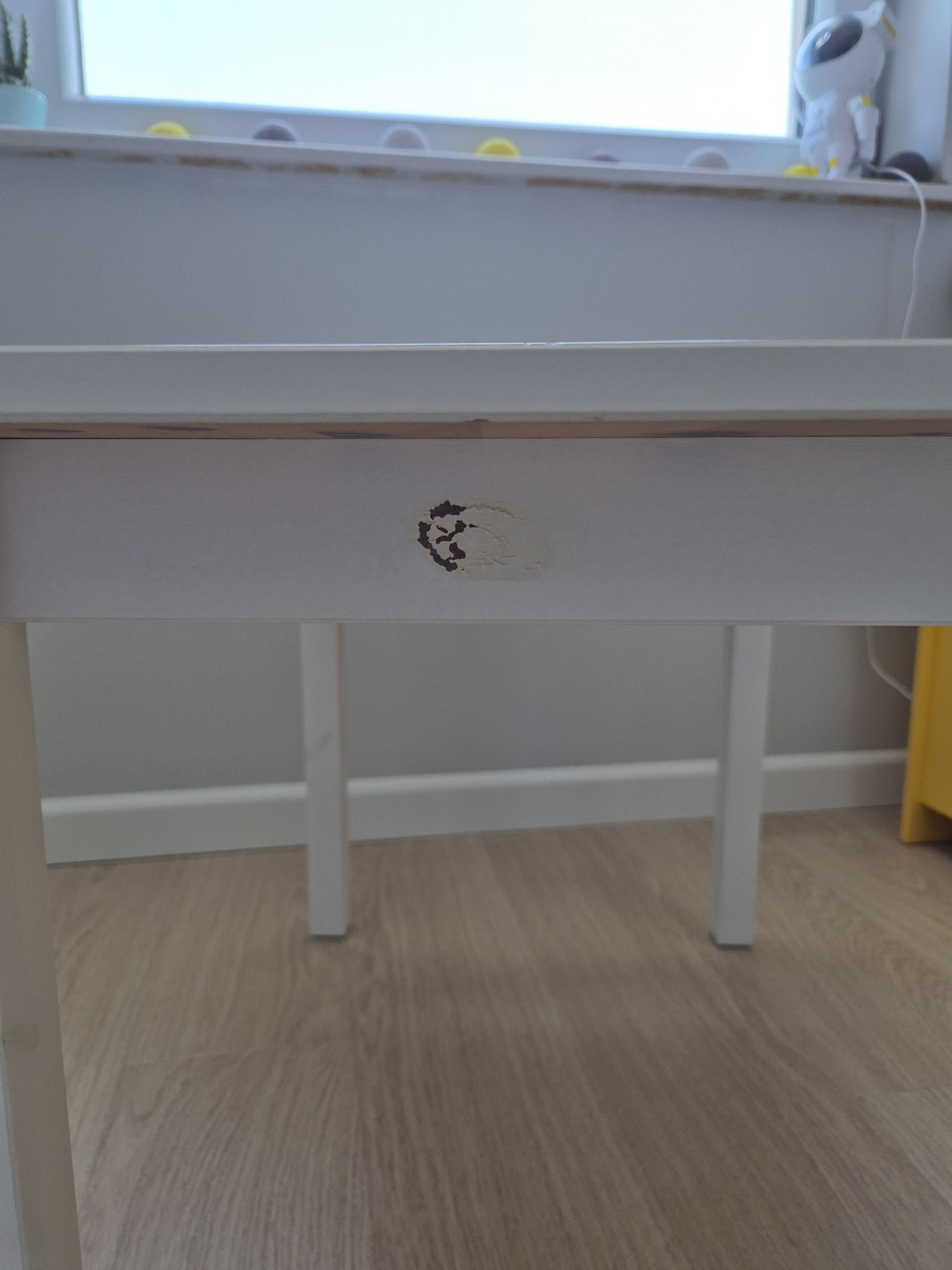 Ikea Sundvik stolik dziecięcy biały 76x50 cm