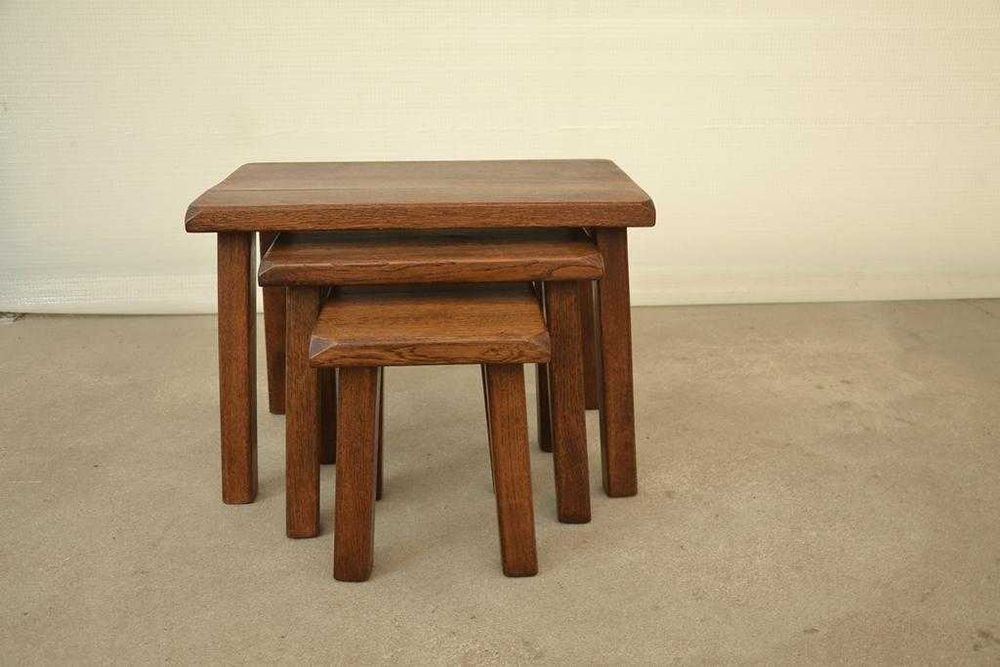 stoliki dębowe trojaki komplet zydelki