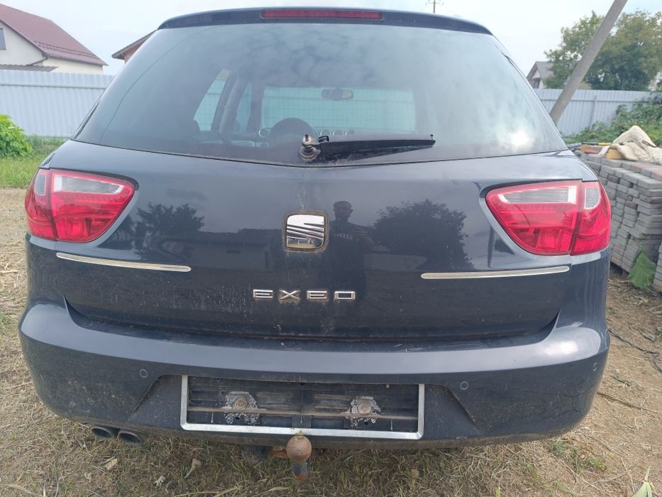 Seat Ексео 2010 року